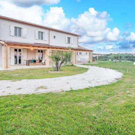 Apartamento Casal Del Sole - L'Ulivo Montefelcino Exterior foto